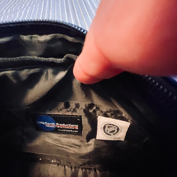 NHL Tampa Lightning Purse - Picture 7 of 7